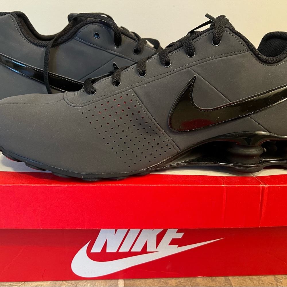 Nike shoes, excellent condition, worn once, sz 13, seems to run slightly smaller